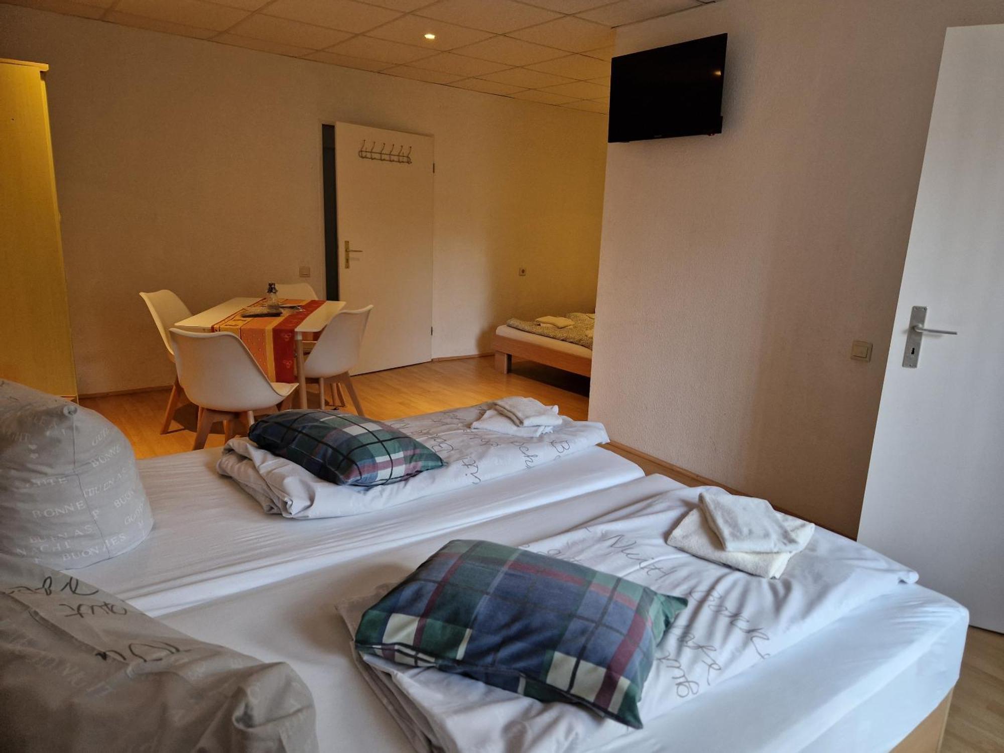 Pension Stechlinsee Neuglobsow Rum bild